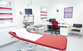 Gastroenterologie - Modernes Untersuchungszimmer