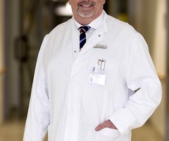 Dr. Sven Schröder